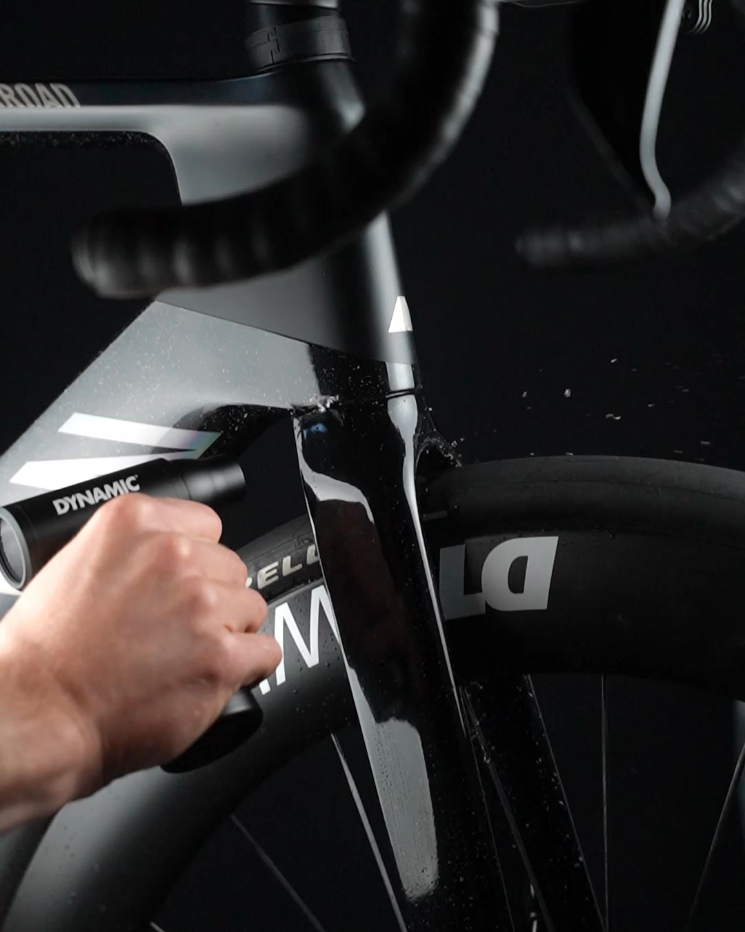 The AirForce Max gets your bike truly dry!