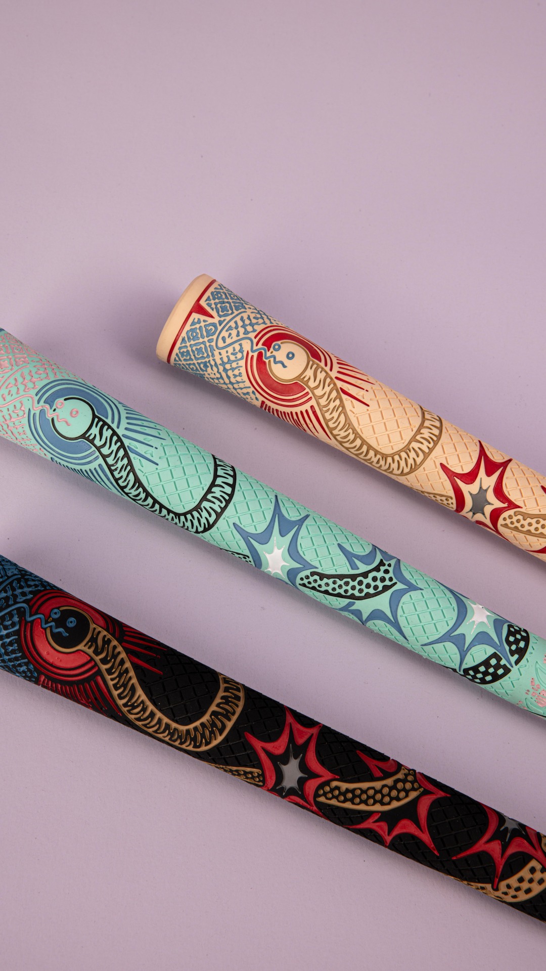 The Year of the Snake may be coming to an end, but our Sparkling Snake is here to stay 🐍✨
Designed to improve control, reduce slip, and perform under pressure.

Available in Burnt Cream, Aqua and Black

#ripitgrips #golfgrips #golf