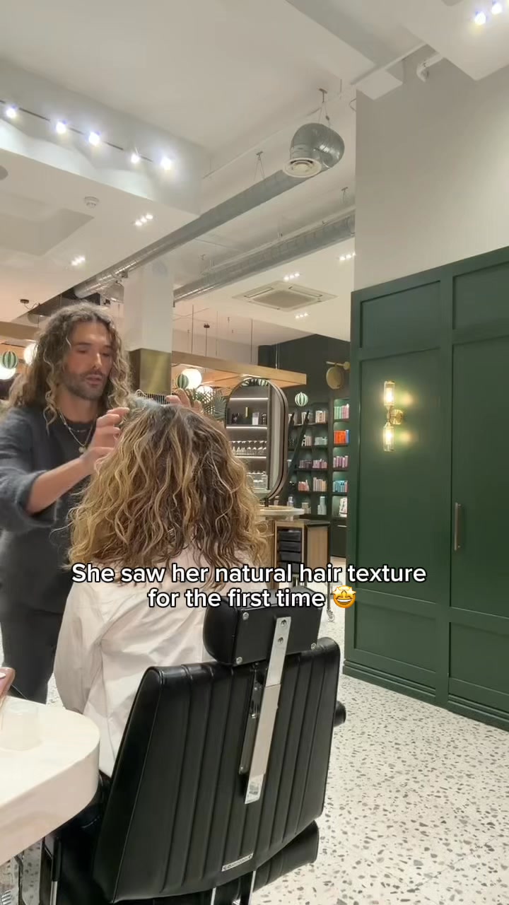 Effortless Curls, Air Dried