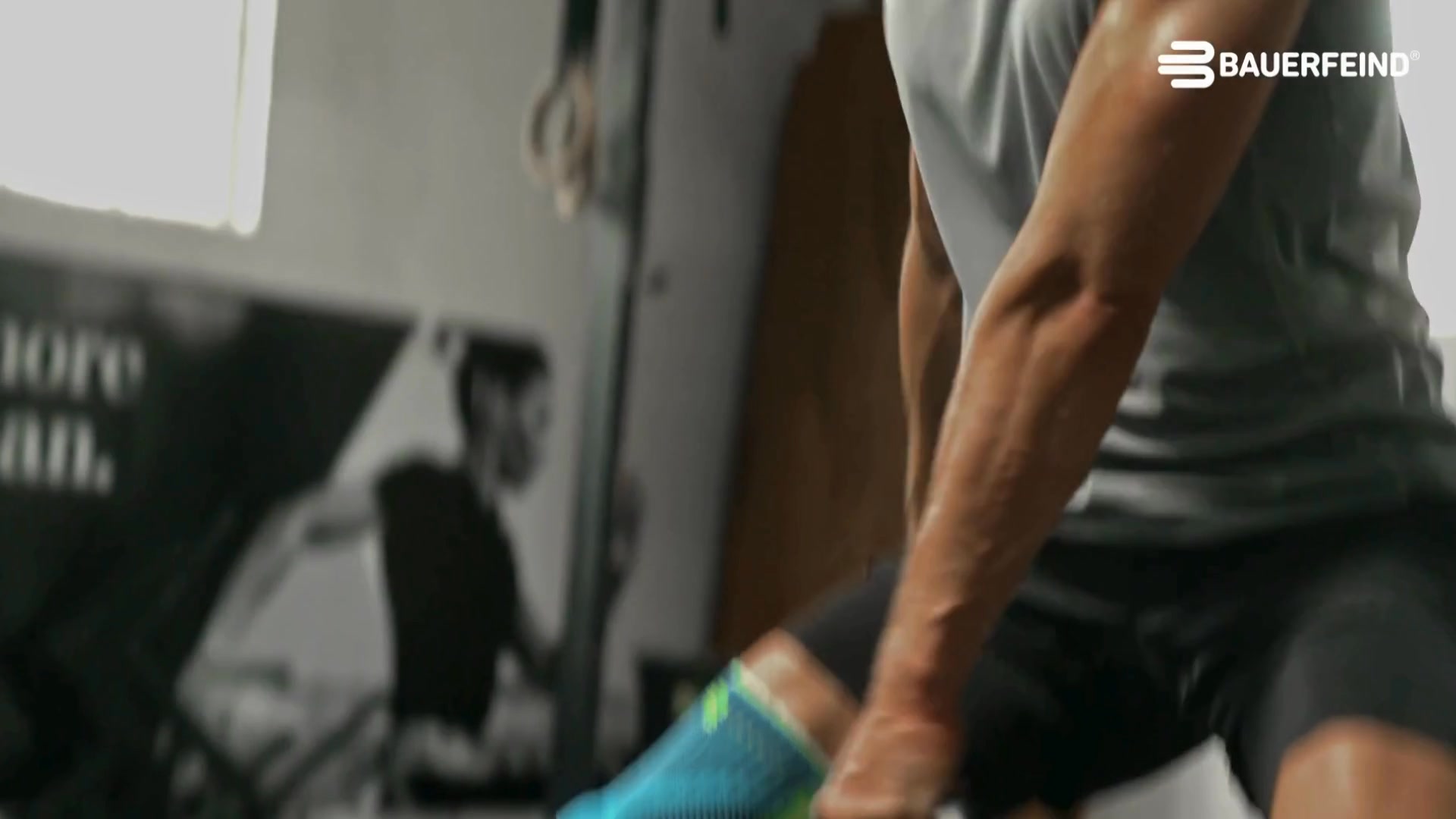 Feel the Bauerfeind Difference.