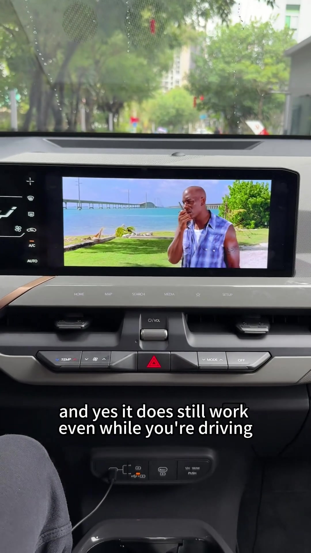 🚗Want to stream Netflix, YouTube, or TikTok in your car? Upgrade now and turn every drive into a mobile theater! 🚗🎬"Now with 5 built-in streaming apps 🛒