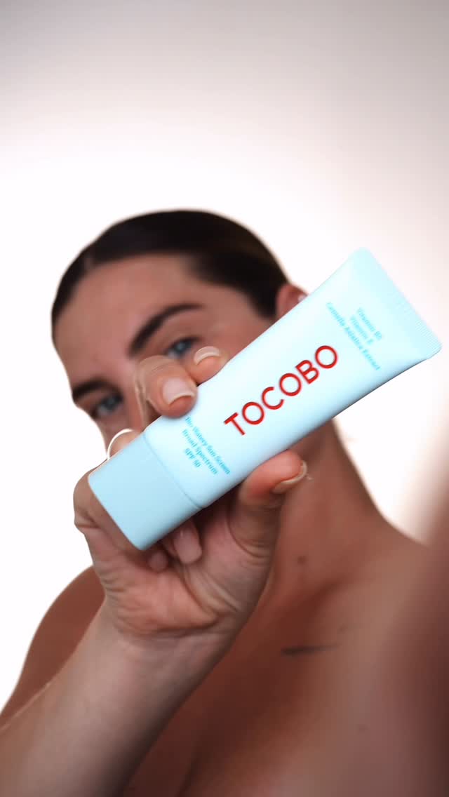 My everyday sun duo 🤍☀️
@tocobo_us Bio Watery Sun Screen + Cotton Airy Sun Stick SPF 50
Lightweight. Hydrating. Non-greasy. That’s it.

#TOCOBO #TOCOBOskin #SunDuo #BioWaterySunScreen #CottonAirySunStick