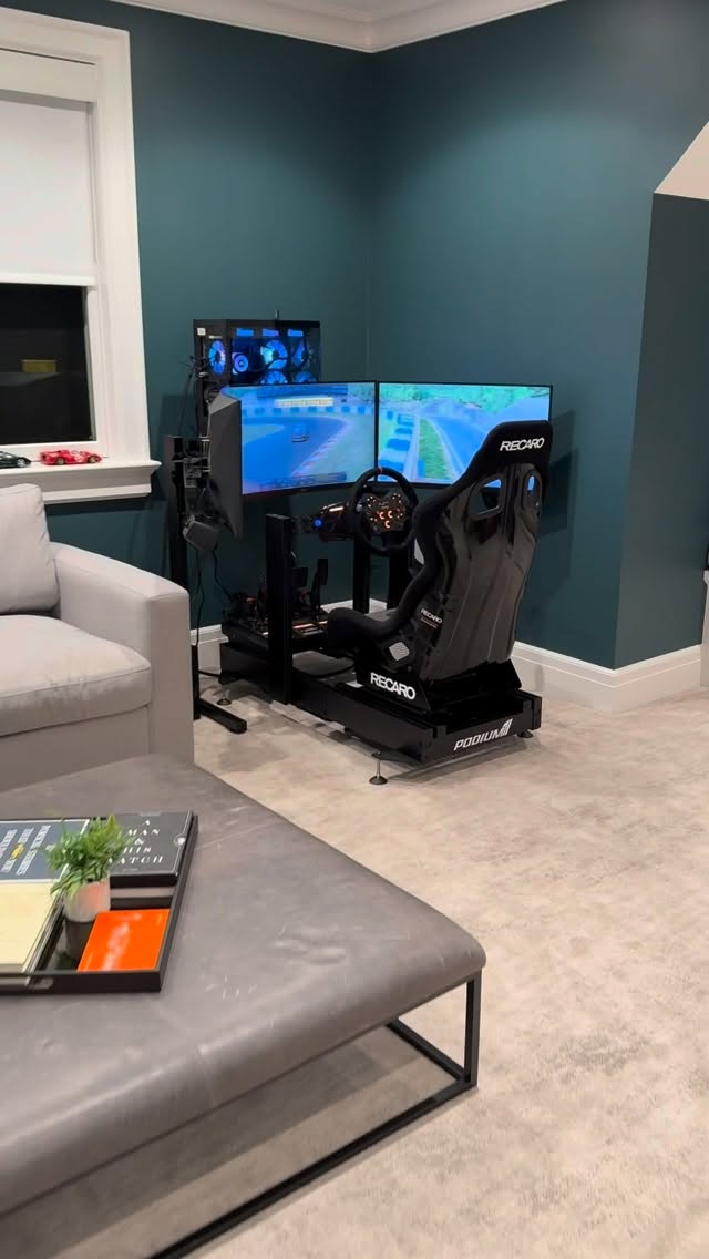 graysonroze is locked in with his new P2 Racing Simulator. 🏎️ 💨
