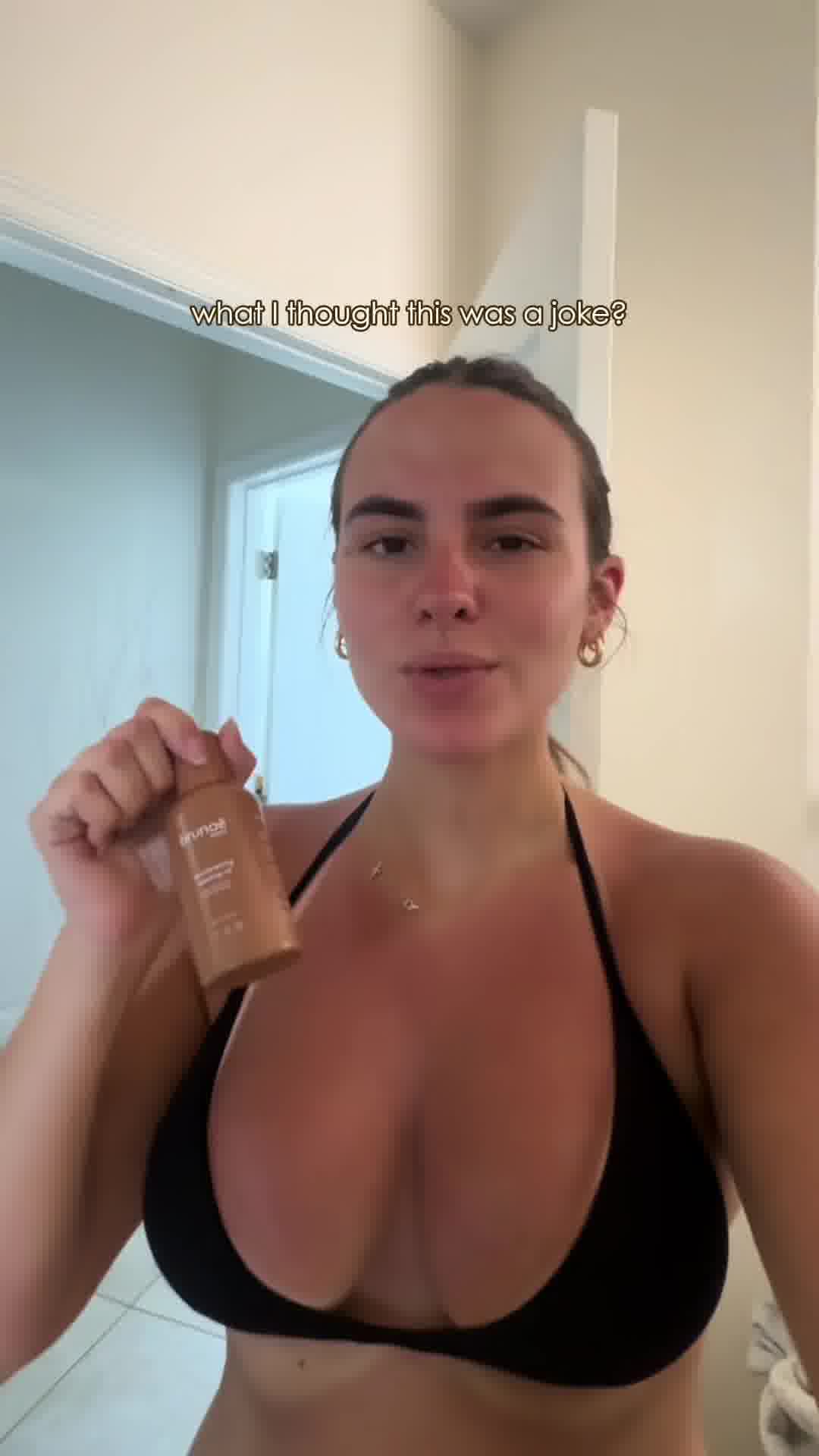 🌴 Tan DARK & FAST without hours in the sun..