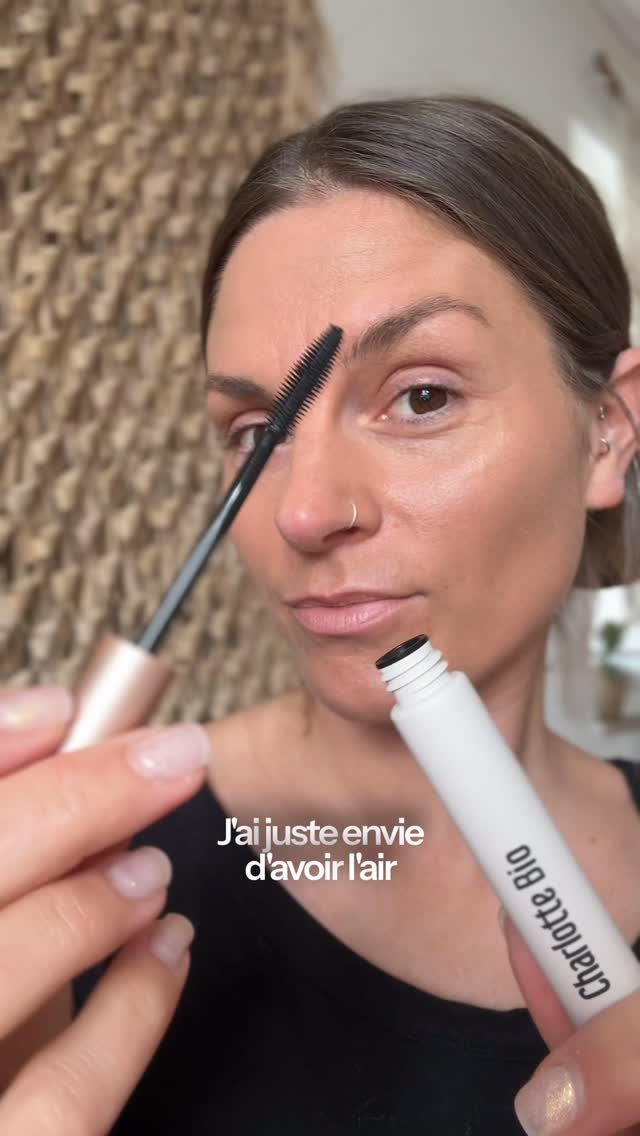 J’ai testé les produits @charlottebio 
Pour quelqu’un qui ne se maquille pas comme moi mais qui cherche de temps en temps à avoir un rendu simple et efficace je peux confirmer c’est canon !!

#charlottebio #ad #publicite