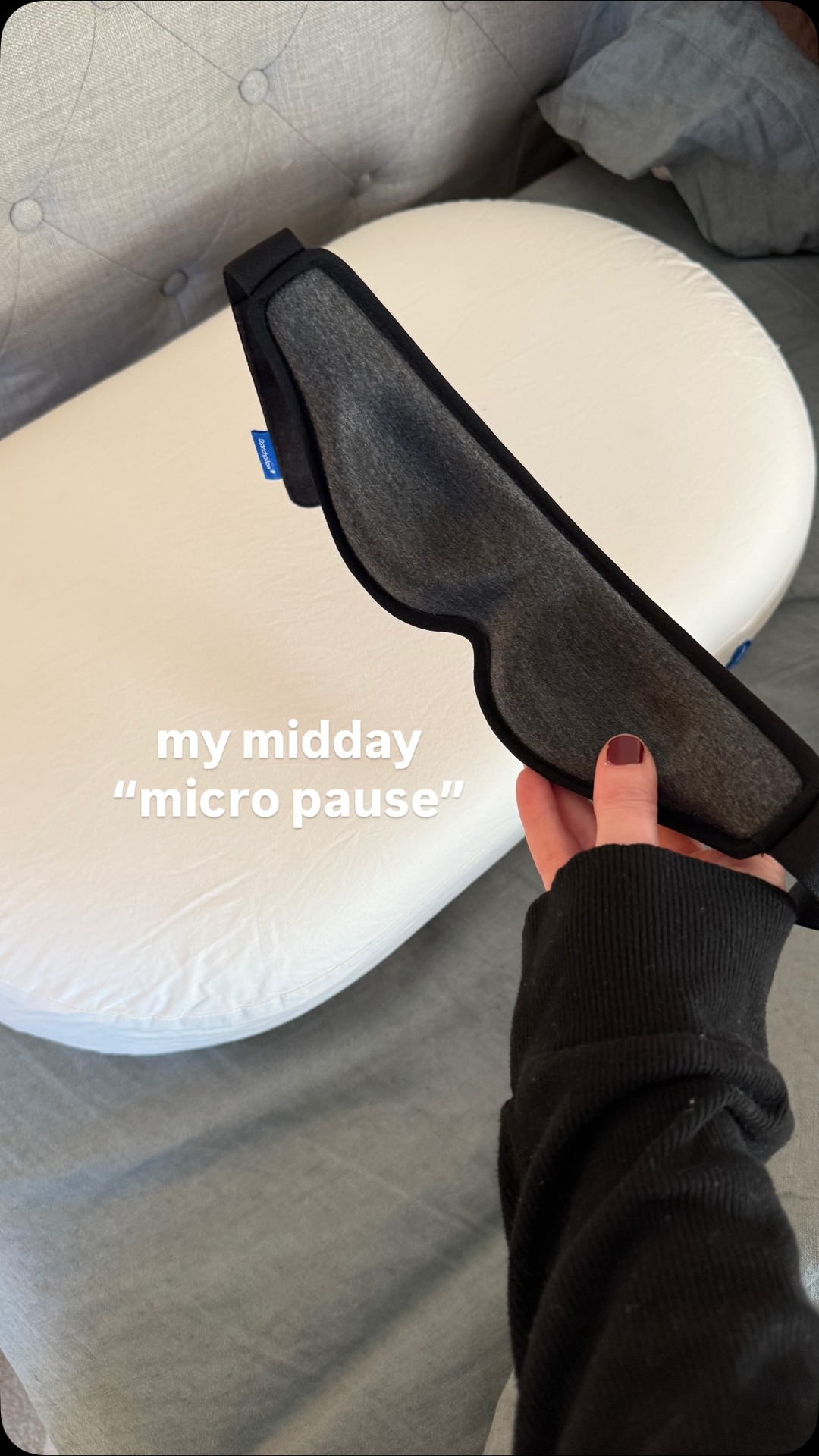 comment “PAUSE” and i’ll send you the links 💤🤍

this is how i hit pause in the middle of a busy day

no nap, no full reset - just enough sensory quiet to calm my nervous system and change the pace

when my day starts to feel chaotic, i take five minutes to slow things down and get grounded again

ostrichpillowofficial #middayreset #reset #nervoussystem #burnoutrecovery #ad