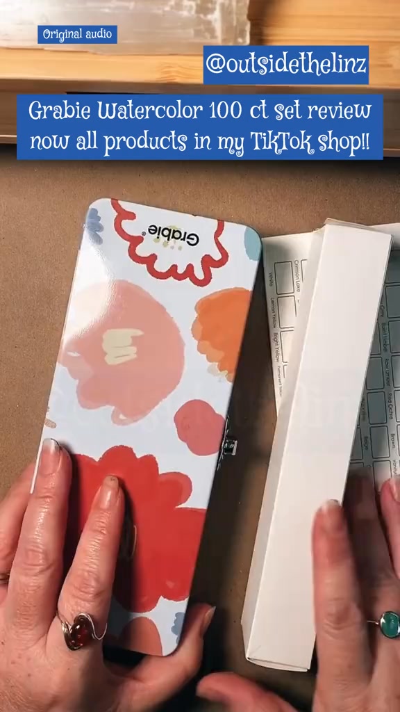 Watercolor Travel Set of 100