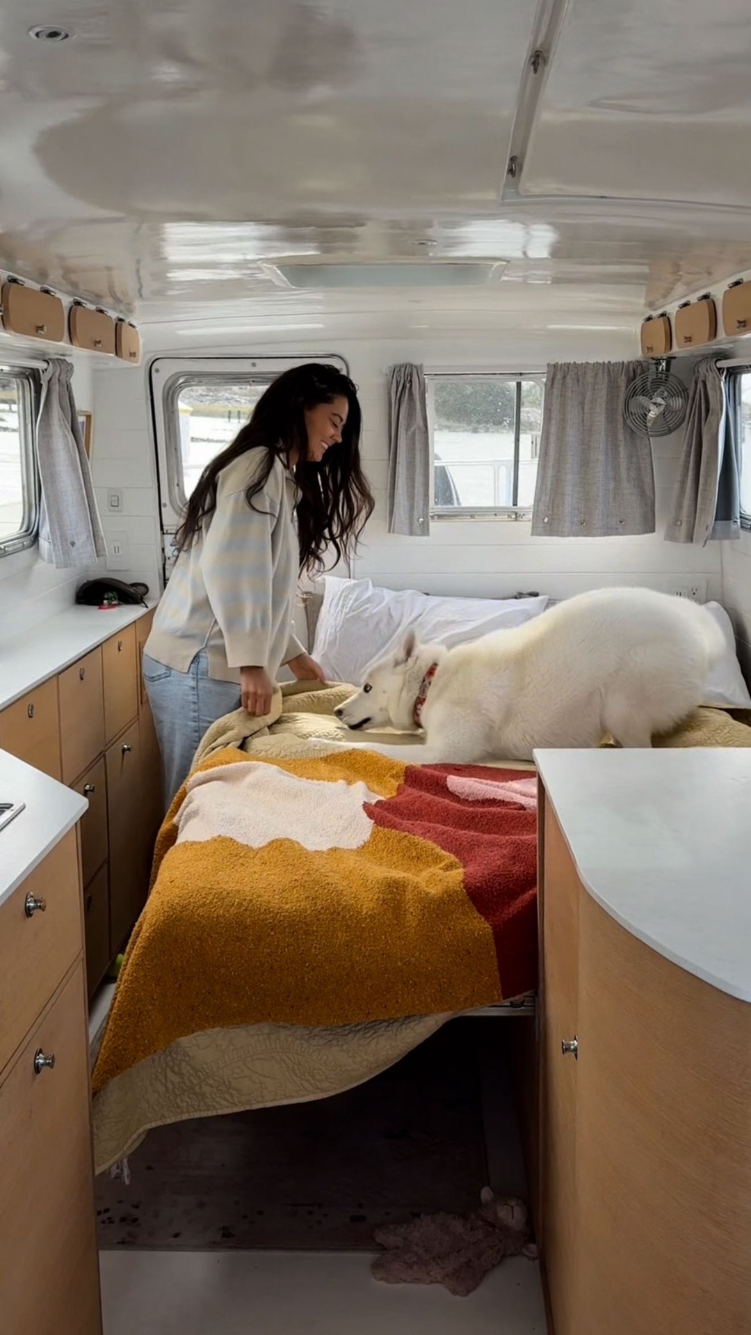 Any other husky owners have to put on a full gourmet performance at mealtime? We’ve even pretended to take a few bites just to get Ru interested 😂

Finding a high-quality, protein-forward food that Ru actually loves has been a game changer. Chicken is clearly the winner around here, and @thinkjinx meal toppers have finally made mealtime something she gets excited about. Only took us seven months to find a winner, but a win is a win and this is definitely picky-eater approved! Buy Jinx at Walmart #jinxpartner #Walmart #Walmartpets #iykyk #husky