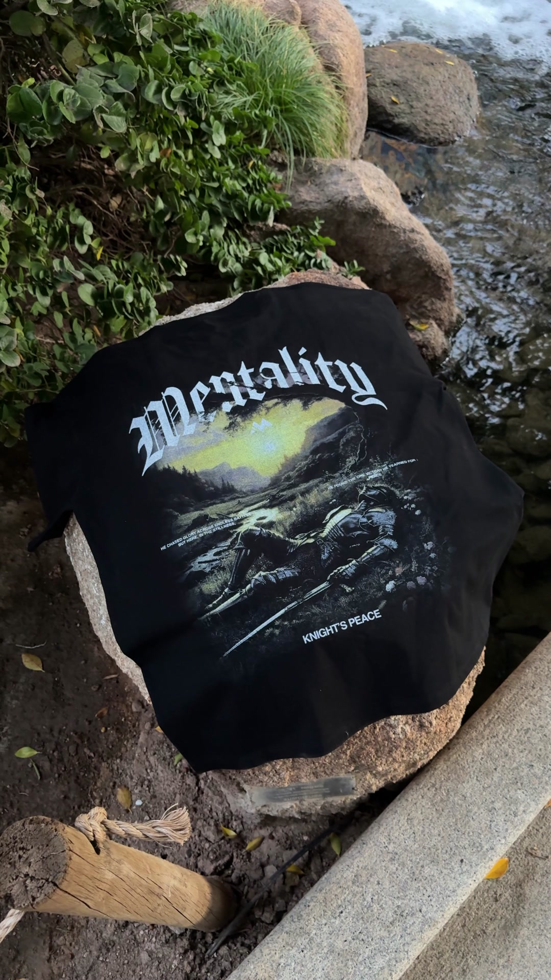 Breathable Cotton / Oversized Fit