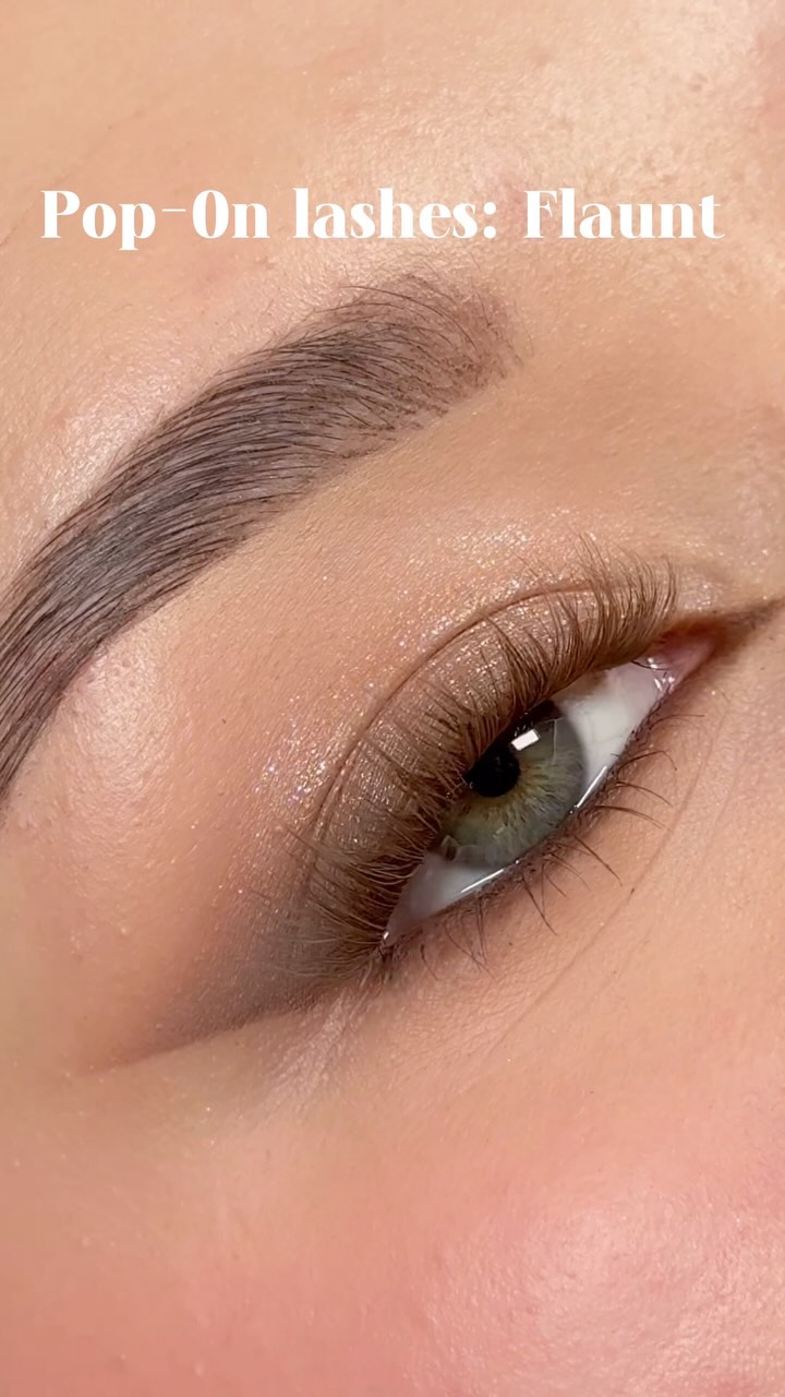 Made for Light Locks 👩‍🦳🧑‍🦰👩🏼‍🦰👱‍♀️

Our Brown Pop-On™ Lashes are tailor-made for lighter hair tones and are a perfect match for blondes, strawberry blondes, and auburn beauties.

Whether you’re heading to the office, brunch or a special event, these lashes blend seamlessly and are undetectable😎

#sillygeorgebeauty