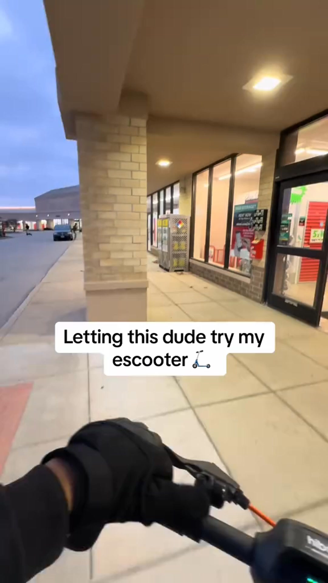 Sleek Scooter Envy