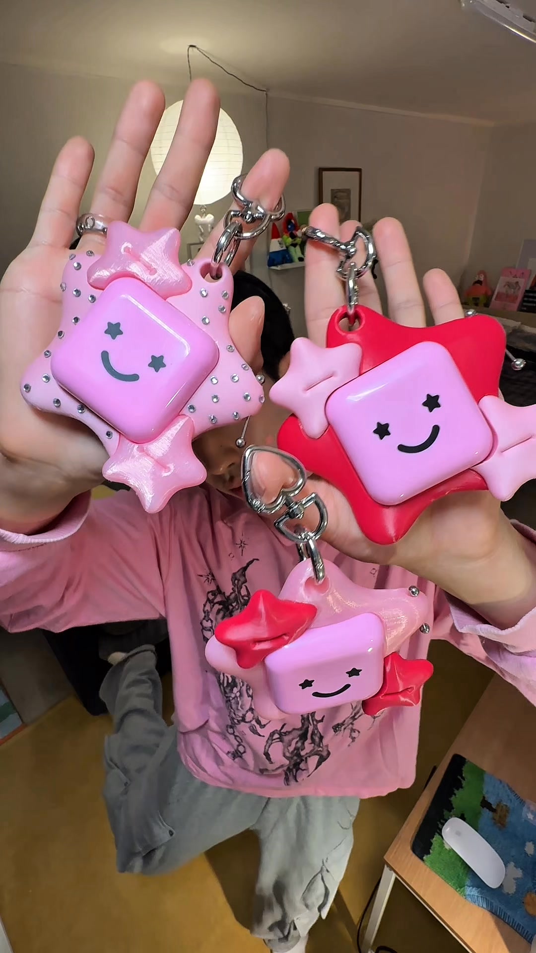 YOUR NEW EVERYWHERE ACCESSORY