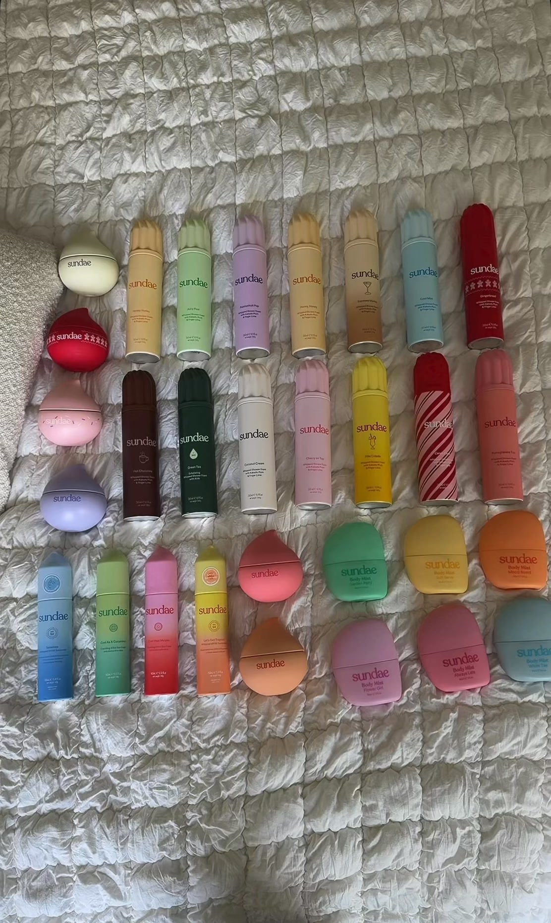 Free shipping on all orders over £30! 📦