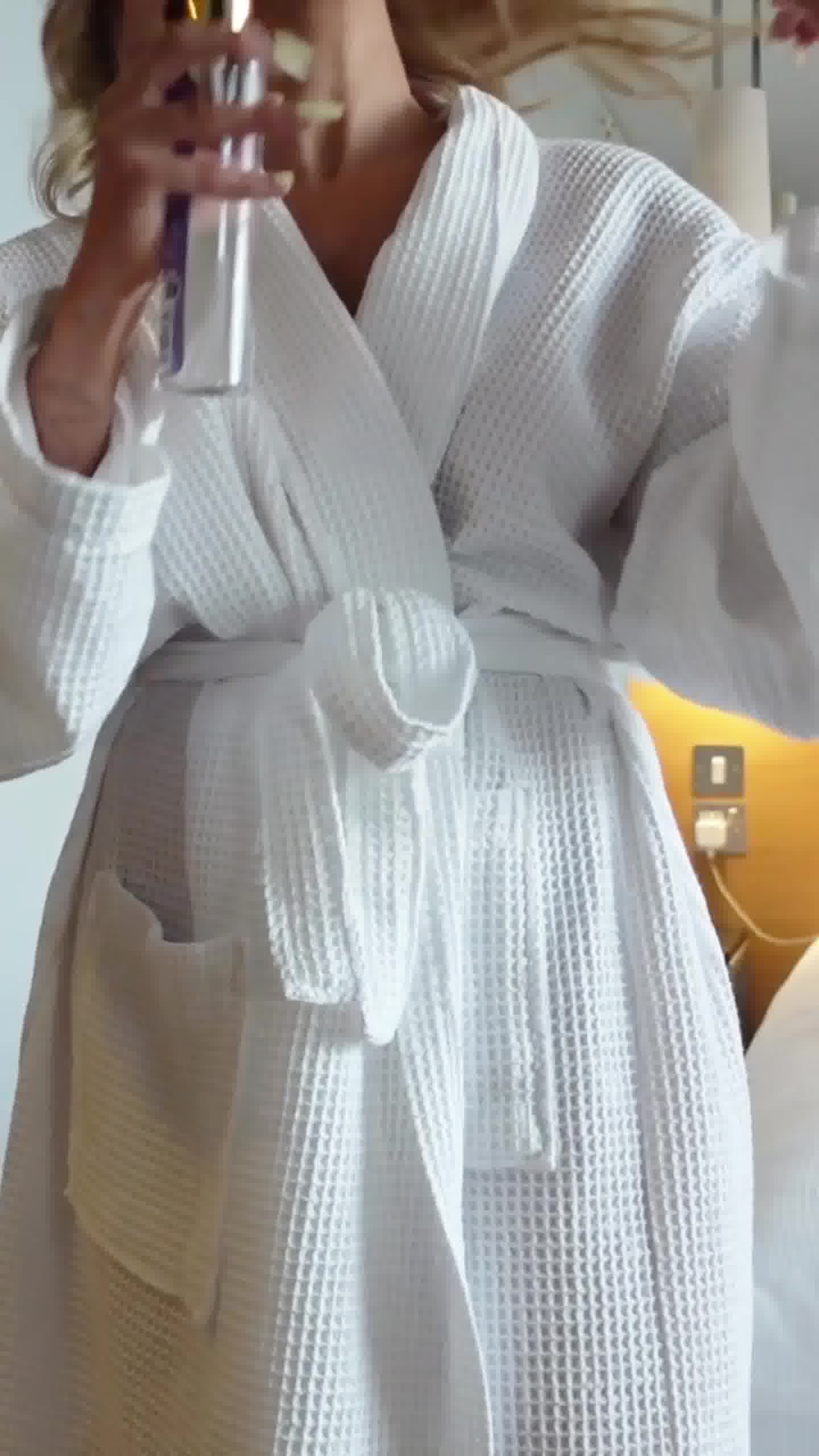 ☀️ Summer’s calling… are you ready to escape?

Discover the new Summer Escapes range – your sunny-day essentials.

Shop now at Superdrug 🛍️🌴  

#sofragrance #sofragrances #bodymist #bodymists #SummerEscapes