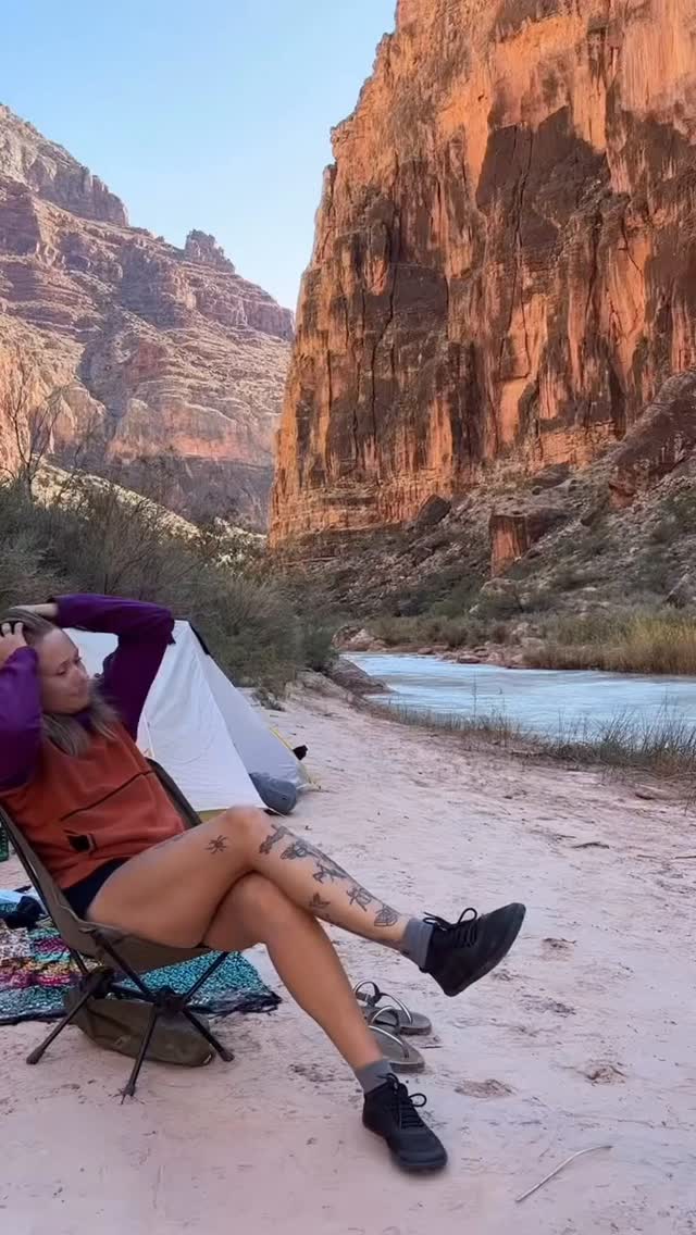 Pretty girls walk like this… wild, grounded, and everywhere the trail leads 👣🌿✨

earth runners sandals barefoot sandals outdoor girl adventure vibes pretty girls walk like this rewild your sole grounded steps trail life canyon hikes nature lover wander free