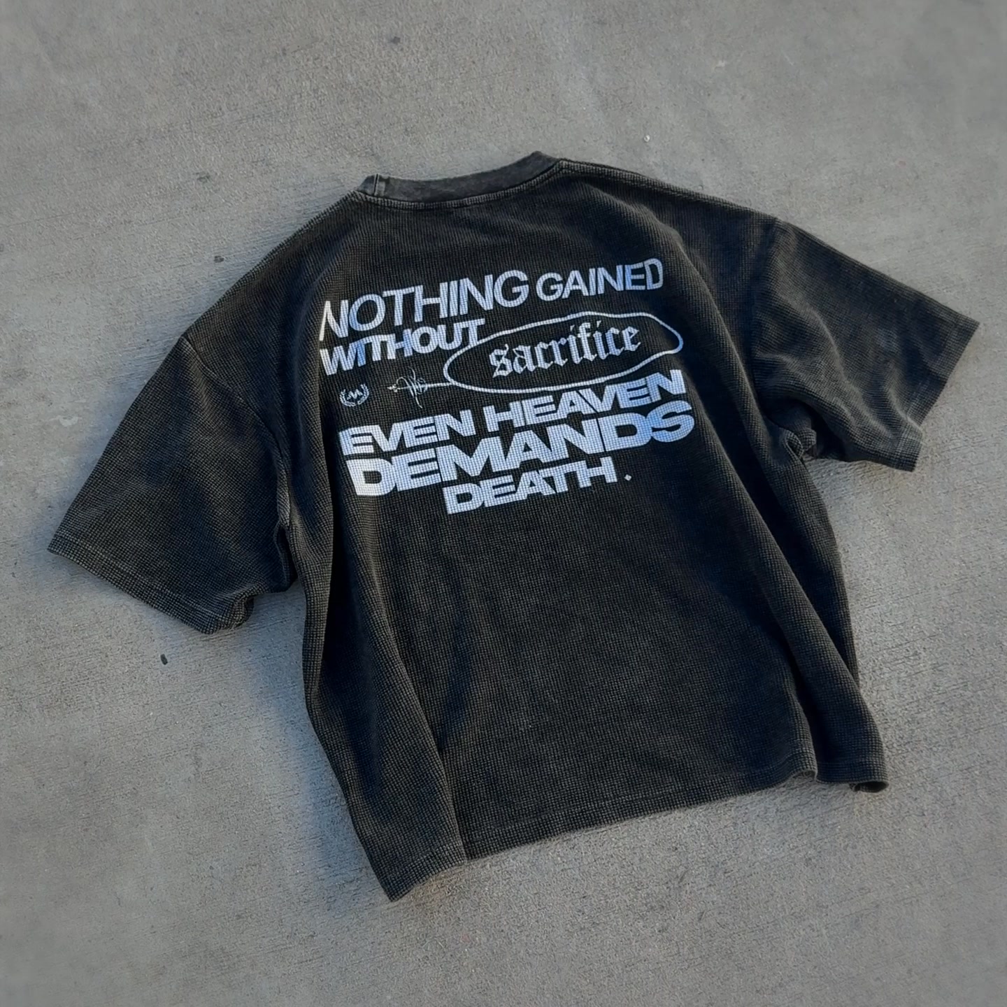 Breathable Cotton / Oversized Fit