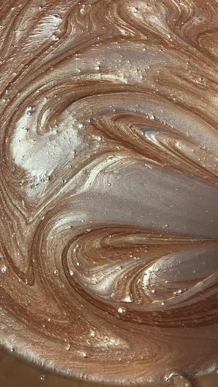 Shimmer in Every Stroke 🖌