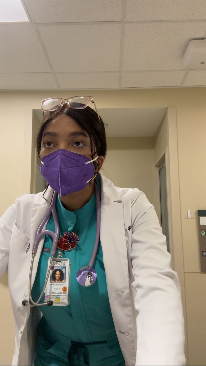 Prebiotics feed
Probiotics lead. 
So, whether you’re team prebiotic or probiotic—or both—think of it as a little self-care for your gut!

Get 20% off using my code DRCHI20 on blackgirlvitamins.co

I hope this explanation helped! 

#BGVpartner #GutHealth