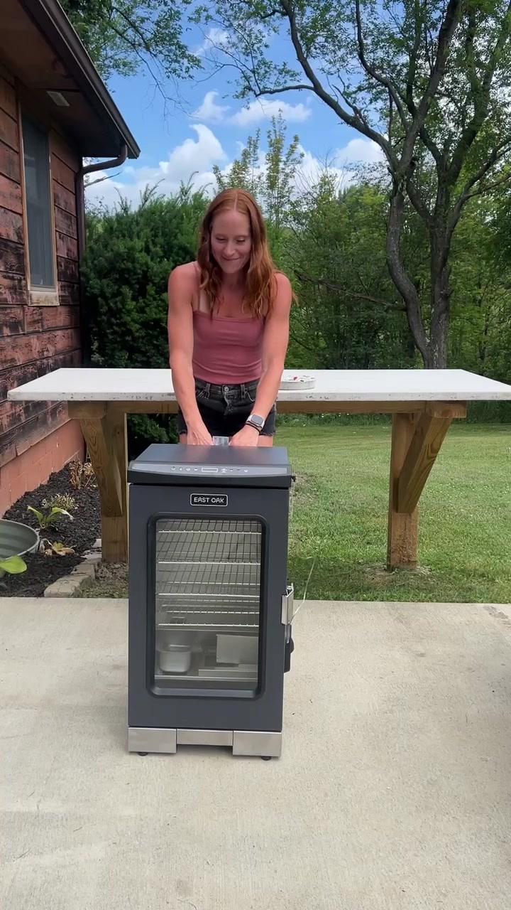 Authentic Smoke. Effortless Flavor