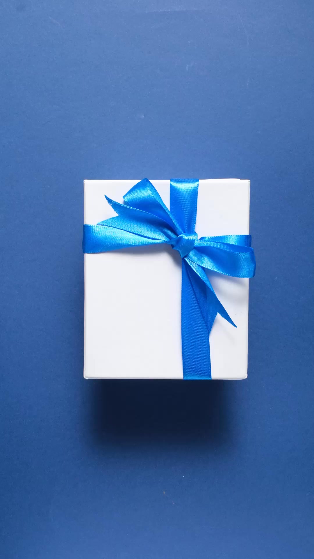 Give a gift that truly stands out this Christmas 🤩

Head to Amazon today to tick it off your Christmas list!