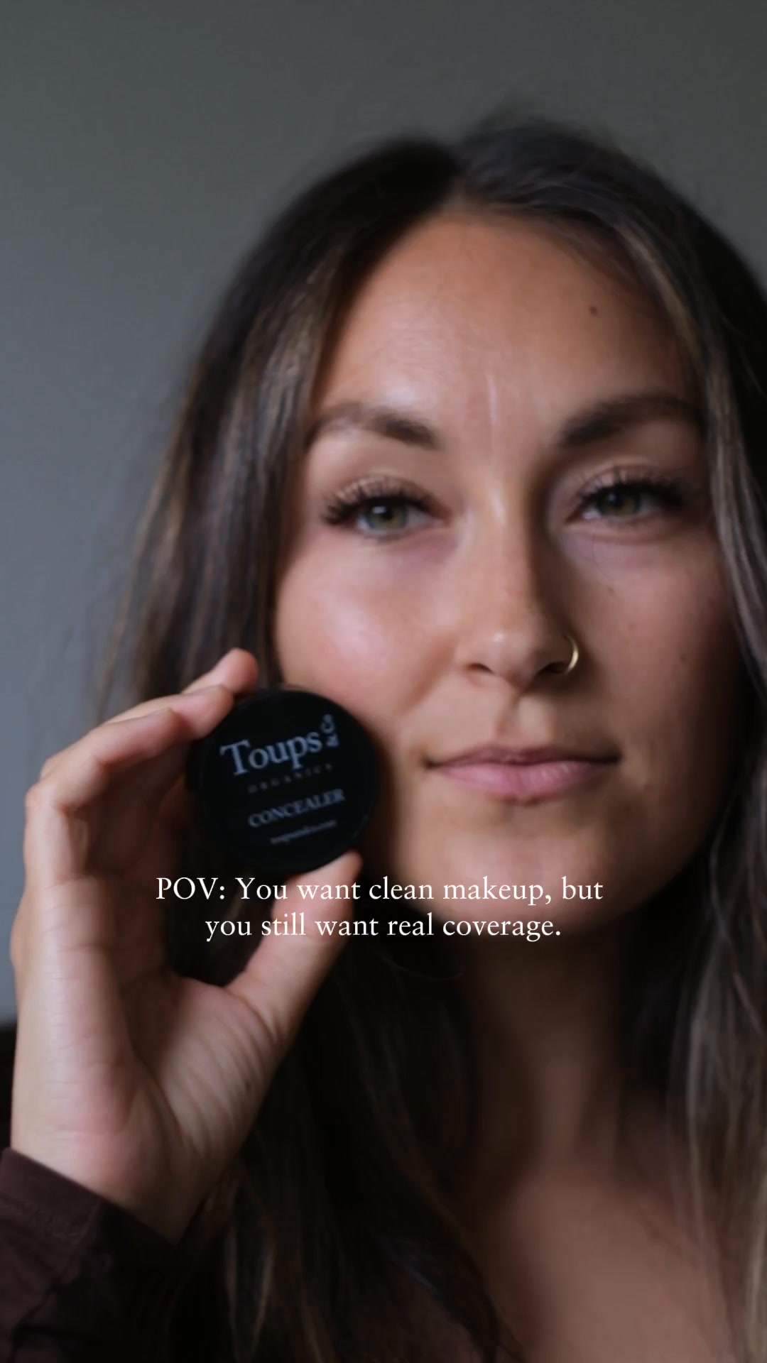 Clean, hydrating cream Concealer