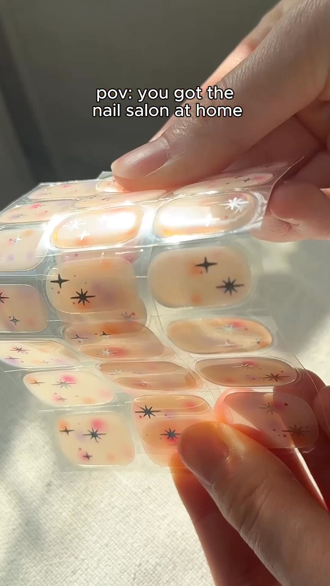 Lasts 2 Weeks — Durable Gel Nail Wraps