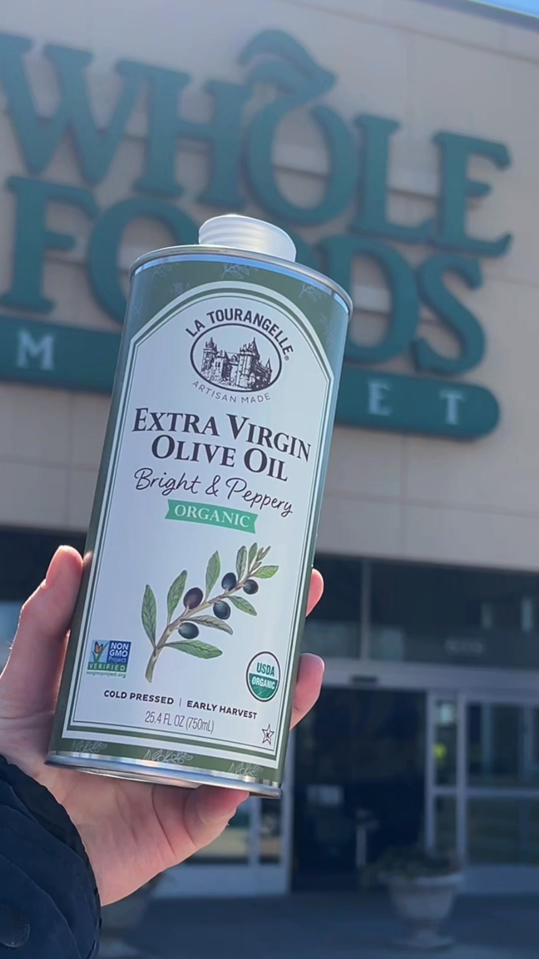 Stock up on La Tourangelle’s high-quality, Better in Tin oils at your local Whole Foods 🧑‍🍳✨