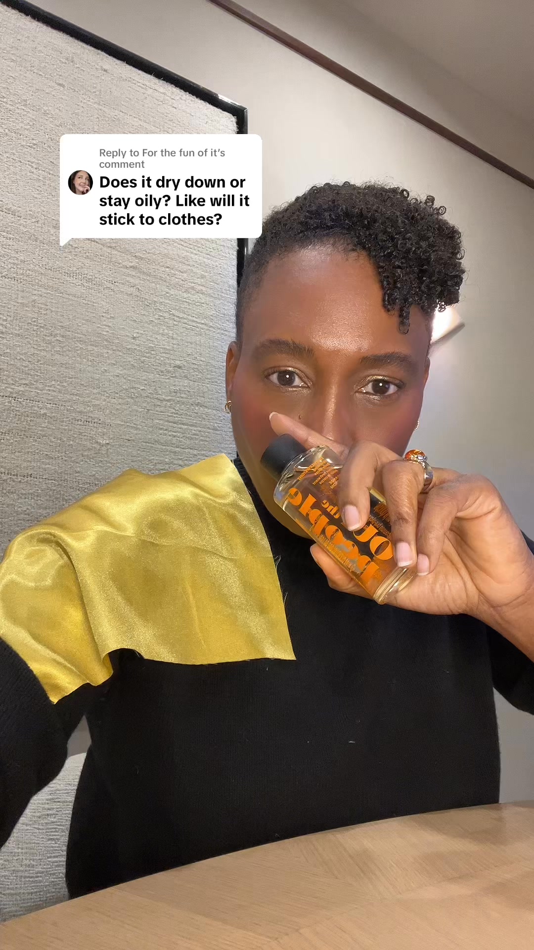 FEATHERWEIGHT Hydrating Body Gloss