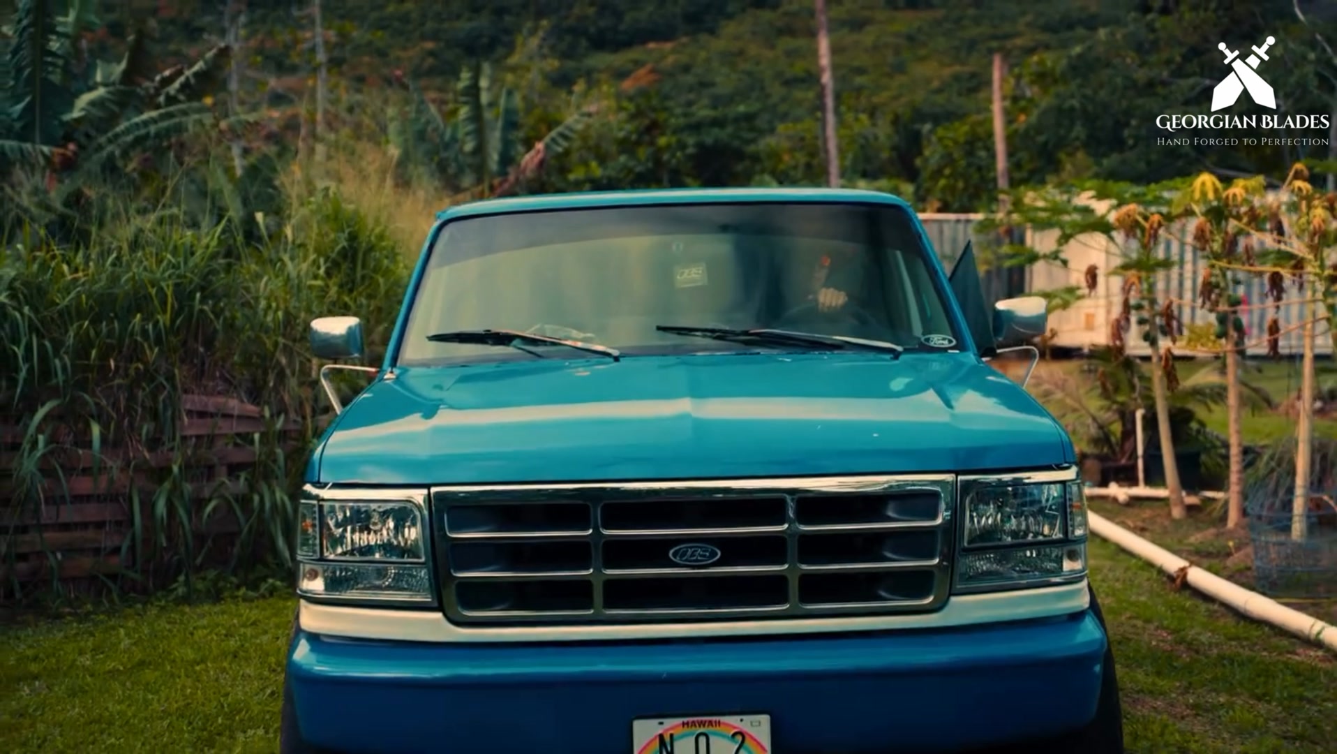 🎉 Looking for the perfect 🎂 birthday gift, a 💕 romantic anniversary surprise, or just a sleek chef set for your kitchen? Our knives blend beauty with utility.