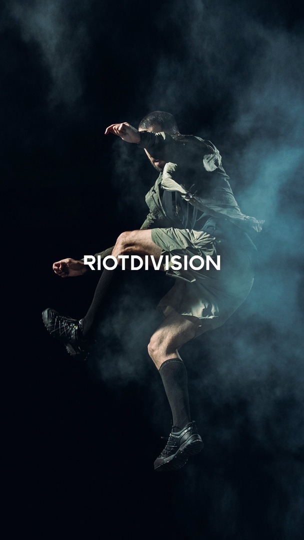 RD FW25/26

Check new items online and offline.

Director/Dop/Art director: @artem.plutalov
Style/Producer: @likabystrova @devtee
1AC/Gaffer: @mirringuy
Spark: @burnhimintoash
Best boy: @nefor.bohdan
Edit: @ostprofis
Colourist: @v_dumenko
Sound design: @ostprofis
Location scout: @artemmatsiukh
Photography: @holoborodko_ph