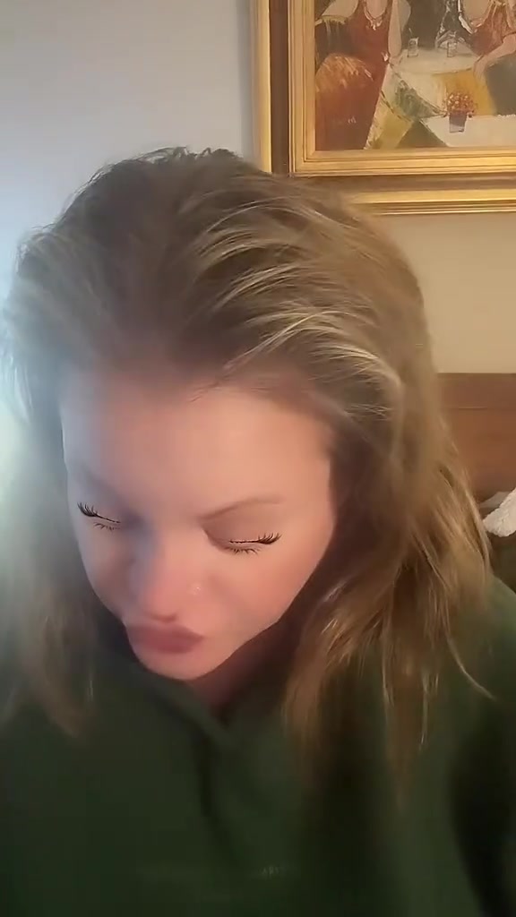 ⭐️ Save 5$ on Pocket Tripod ProV2 Today