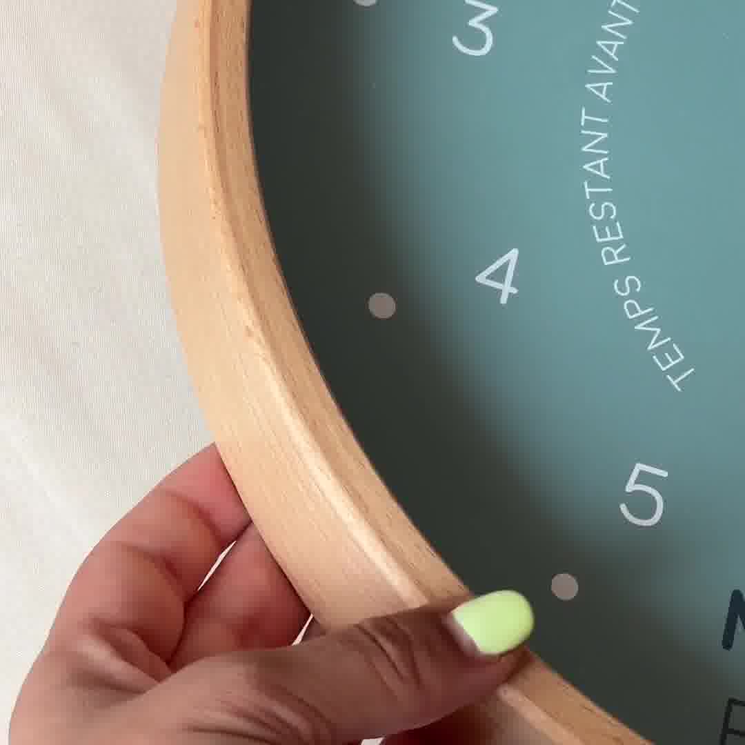 Succombez à nos horloges des marées design en bois