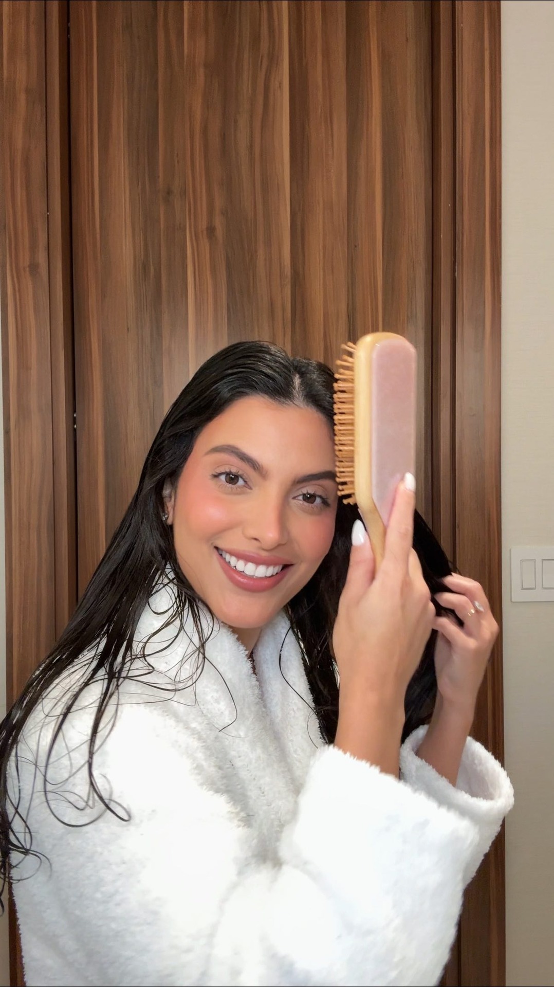 My fellow hypothyroid girlies, have you ever connected your flakes to your hormones? Once I did, everything made sense. And once I tried @hellojupiter’s Flake Free Duo, everything calmed down, just in time for the holiday chaos. You can find it at hellojupiter.com, Amazon, and Target! ❄️🩵
——
Si también tienes hipotiroidismo, sabias que tu caspa puede estar conectada a tus hormonas? Cuando me entere, todo tuvo sentido. Y cuando probe el Duo Flake Free de @hellojupiter, mi cuero cabelludo se calmo, justo a tiempo para el caos de la temporada de fiestas. Lo puedes conseguir en hellojupiter.com, Amazon, y Target! ❄️🩵

#jupiterpartner #dandruff #dandrufftreatment #dandruffshampoo #hypothyroid