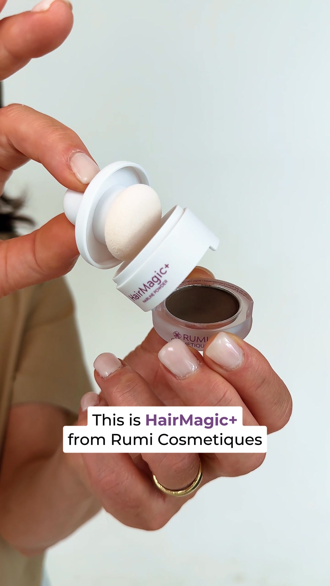 Instant Gray Coverage - No Salon Needed 🤩