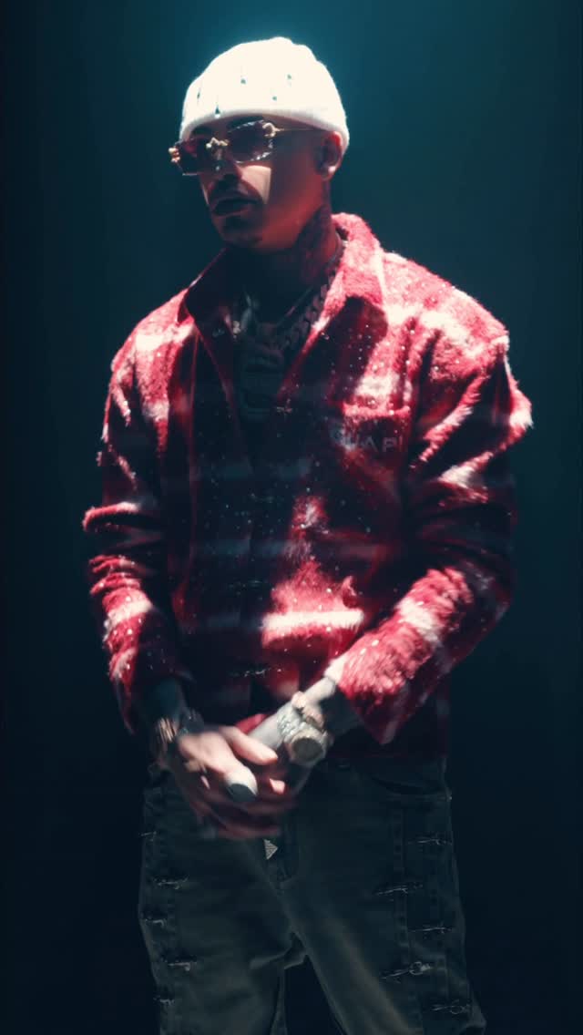 Luar La L x GUAPI — behind the scenes.
We’re just getting started.