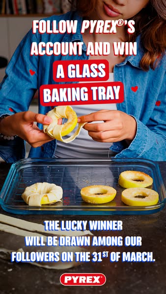 WIN A GLASS BAKING TRAY ✨