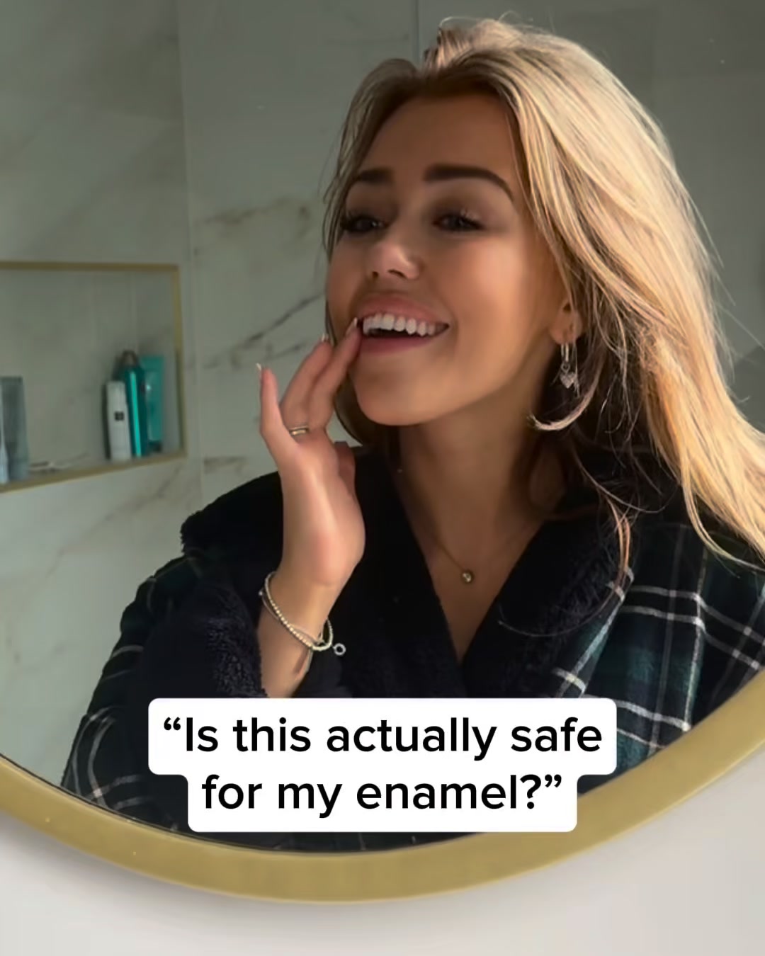 Enamel Cannot Grow Back. Choose a Gentle Whitener 👉