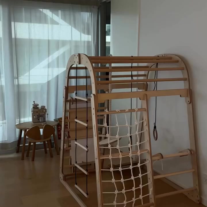 Igraonica (playset) za djecu u dobi od 1 do 7 godina