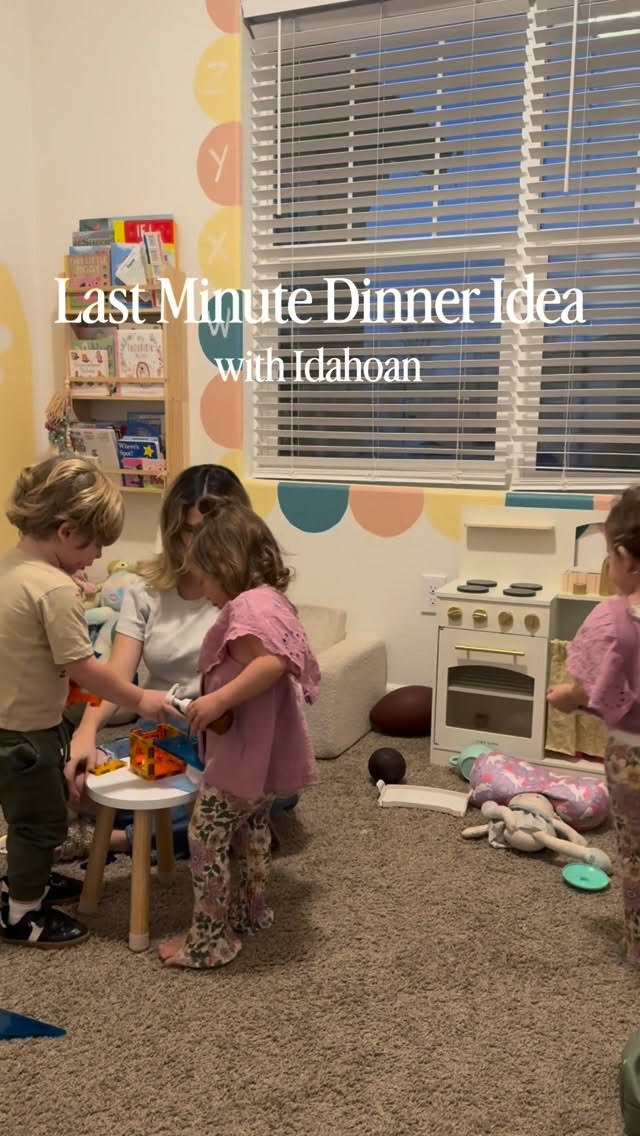 I can always rely on @idahoanfoods  mashed potatoes for my last minute dinners 🤤 

#idahoan #idahoanfoods #easydinner #sahm #dinnerideas