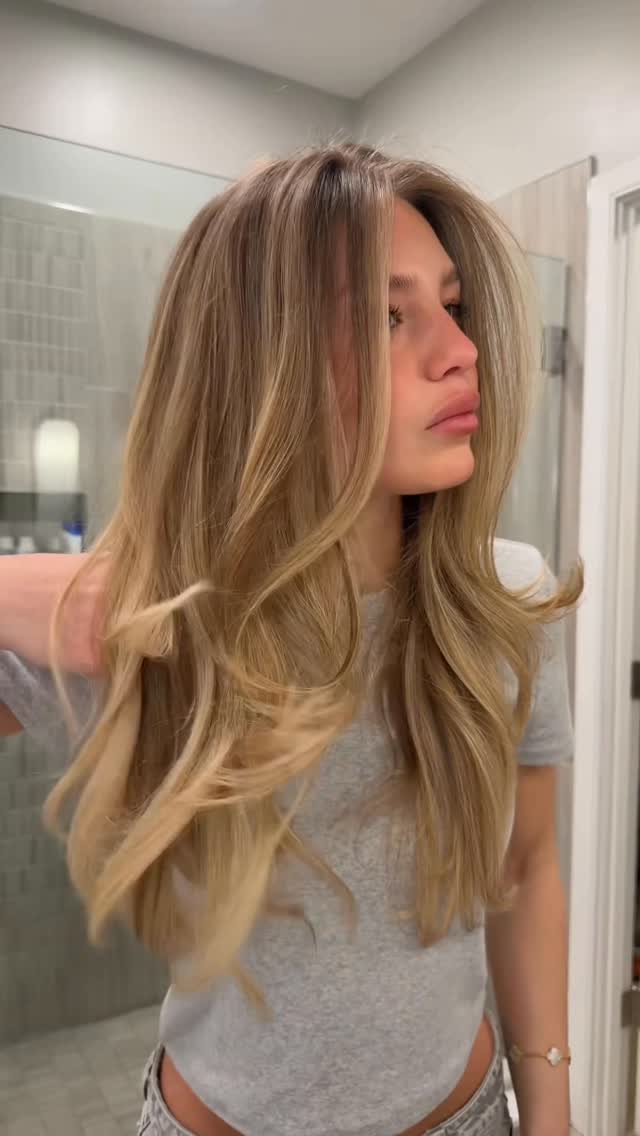 sign me uppp @theouai #ouaipartner #hair 
•
•
#reels #explorepage #explore