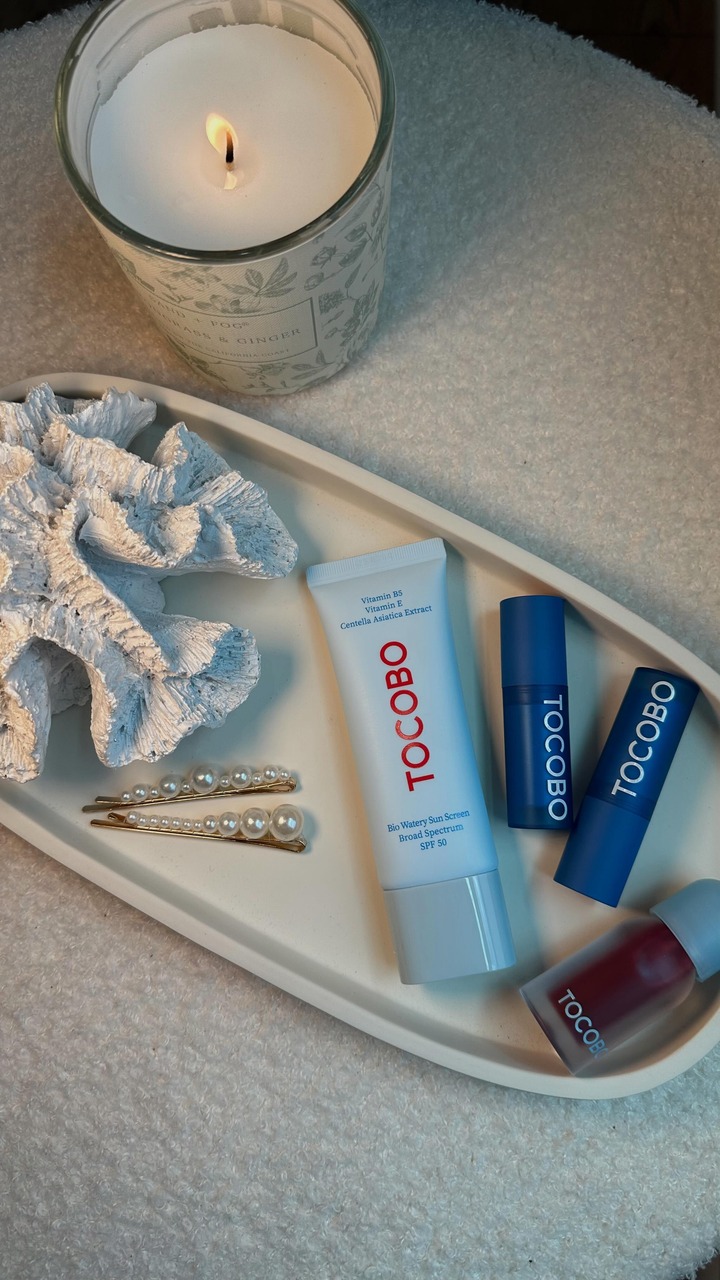 I’m in love with @tocobo_us 

I used the lip balm as blush, eyeshadow, and on my lips such a perfect multi-use product!

Finished with the lip oil for a beautiful glow.
And prepped my skin with sunscreen beforehand.
Loved the result! 

#ugc #ugccreator #routine