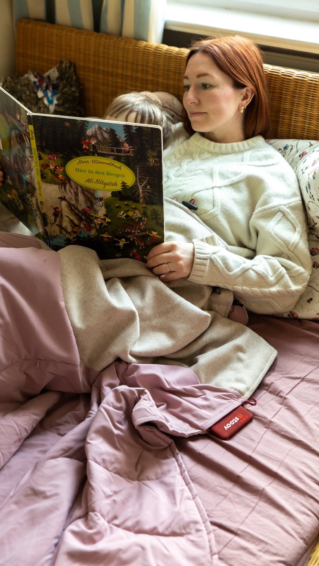 (Ad) Mornings with kids don’t pause. That’s why comfort matters more than ever. Wrapped in infrared warmth with the @mystoov Huge Hug cordless heated blanket — even on the busiest mornings.

#mystoov #warmthyourway