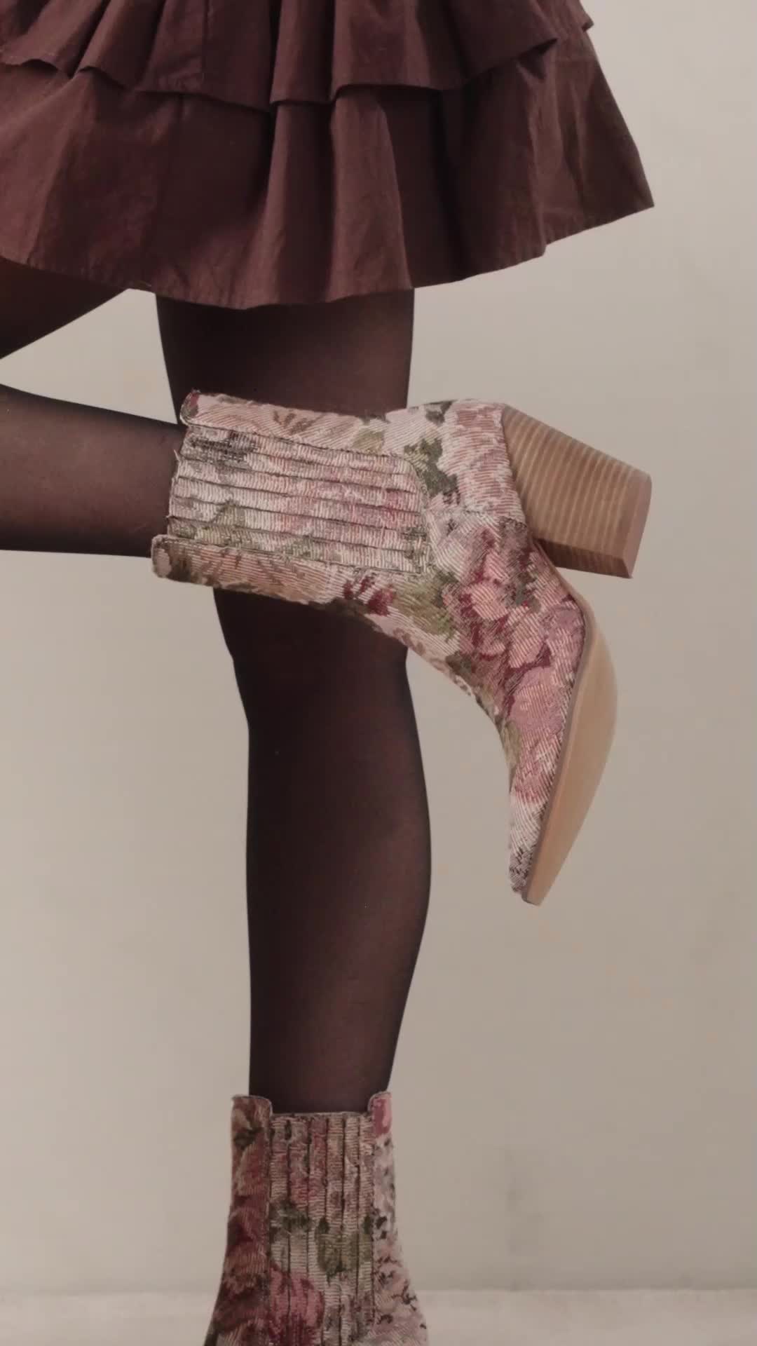 Introducing the NEW Mauve Tapestry Collection