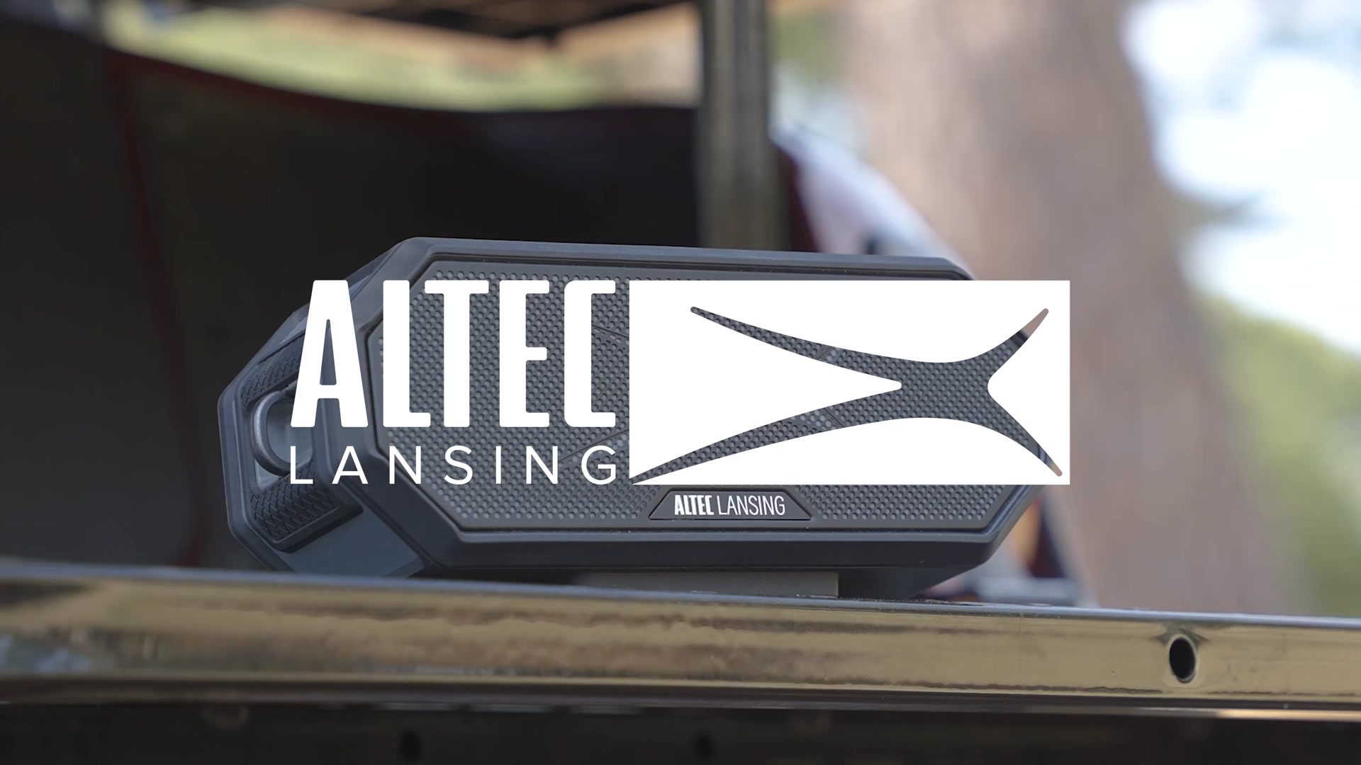 Big Sound. Small Speaker.