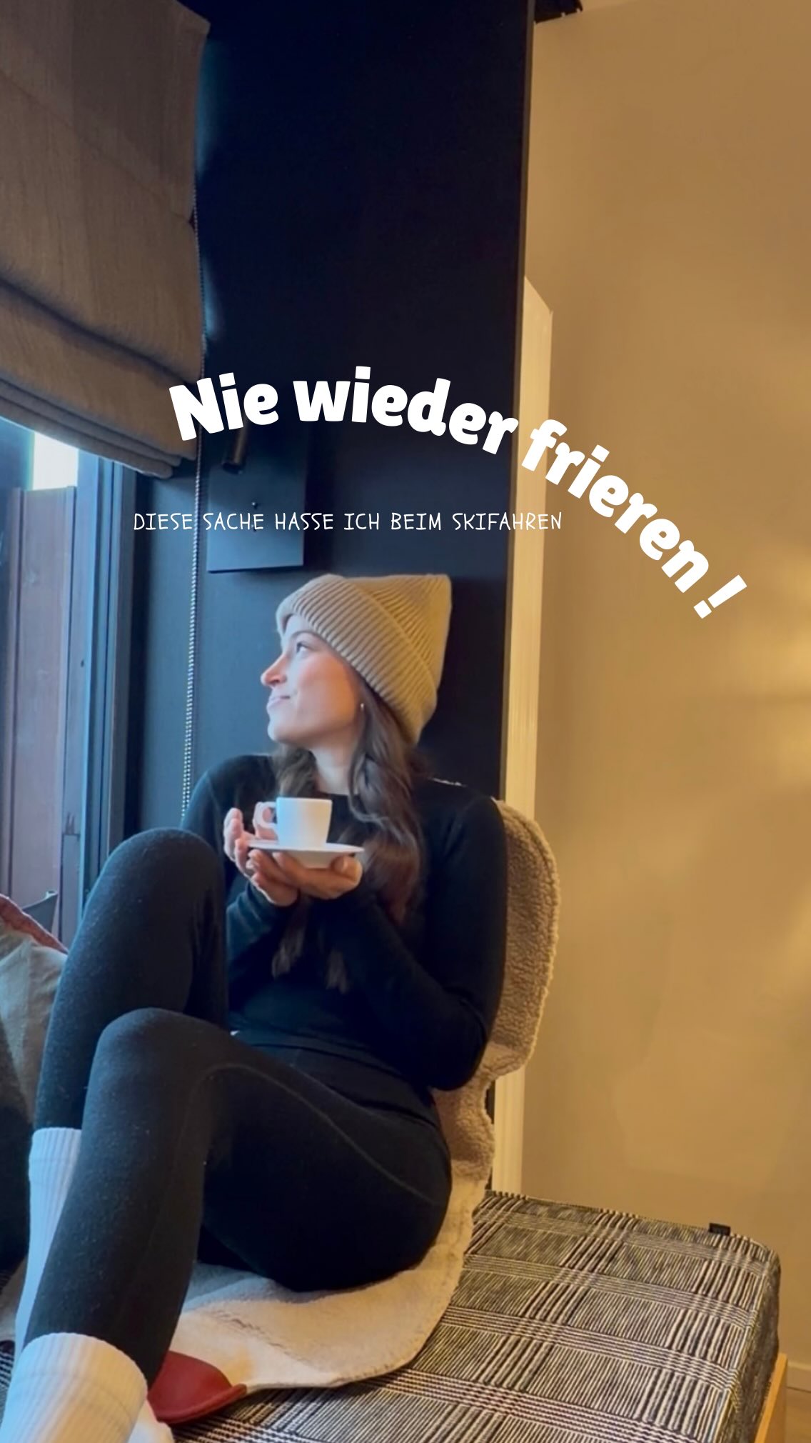 Das hasse ich beim Skifahren 😱
Anzeige | @mystoov machts gemütlich! 
Nach dem Skifahren kuschle ich mich am liebsten in die kabellose Infrarotwärme, wähle eine der 3 Wärmestufen und entspanne dabei meine Muskeln. 
Egal, ob auf der Couch, im Bett oder auf deinem Schreibtischstuhl…. Wie wärmst du dich am liebsten auf? 🧸 
Schreibs in die Kommentare und vergiss nicht zu folgen! 

#bergliebe #skifahren #bergln #mystoov #stoov