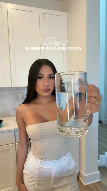 With the Waterdrop G3P600 Reverse Osmosis Water Filtration System, enjoy powerful, tankless purification that delivers fresh, great-tasting water on demand.