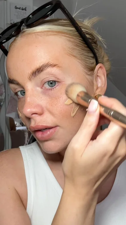 A skin tint that actually looks like your own skin? Yes please! 🤩 You can get HydraTint in @sculptedbyaimee ✨ ad
