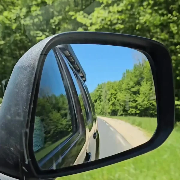 🚐 Life on the road? You need power that goes wherever you go.
Discover the key role of BLUETTI Elite 200 V2 in your camper ⚡

✅ Reliable power for your appliances
✅ Solar charging wherever you are
✅ Quiet, compact, and with over 6.000 life cycles

🌄 Bring your travels to life without worrying about energy.
👉 Watch the video and find out why BLUETTI is the perfect companion for every camper.

🔗 Limited-time offer!