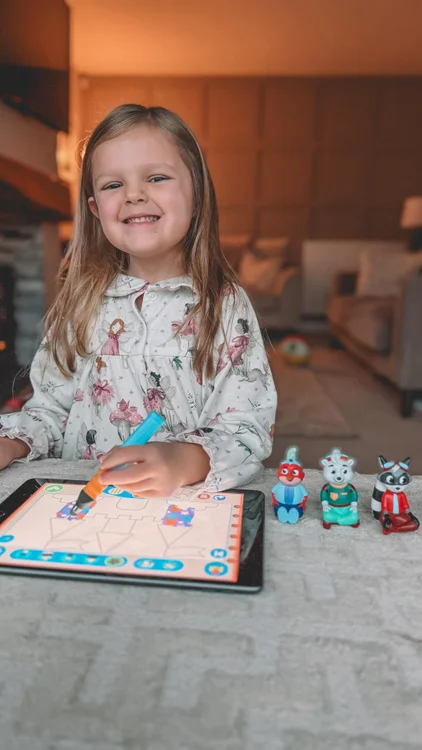 Hot tea. A quiet child. Actual learning
Miracles do happen ✨

Using code EMCARD you will get an extra 5% off your order ✨

Ad

#EDURINO #ParentingWin #GoodScreenTime #positivescreentime #homelearning edurino_uk