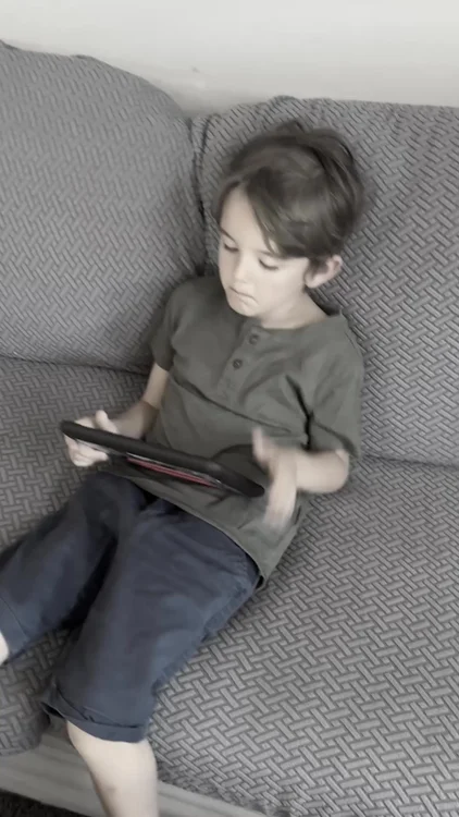 Kein Handy erforderlich - kinderleicht und blitzschnell kommunizieren. 💬